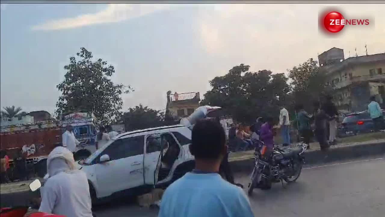 बिहार में शराबियों की आई बहार, दिनदहाड़े लोगों ने सड़क पर लूट ली शराब