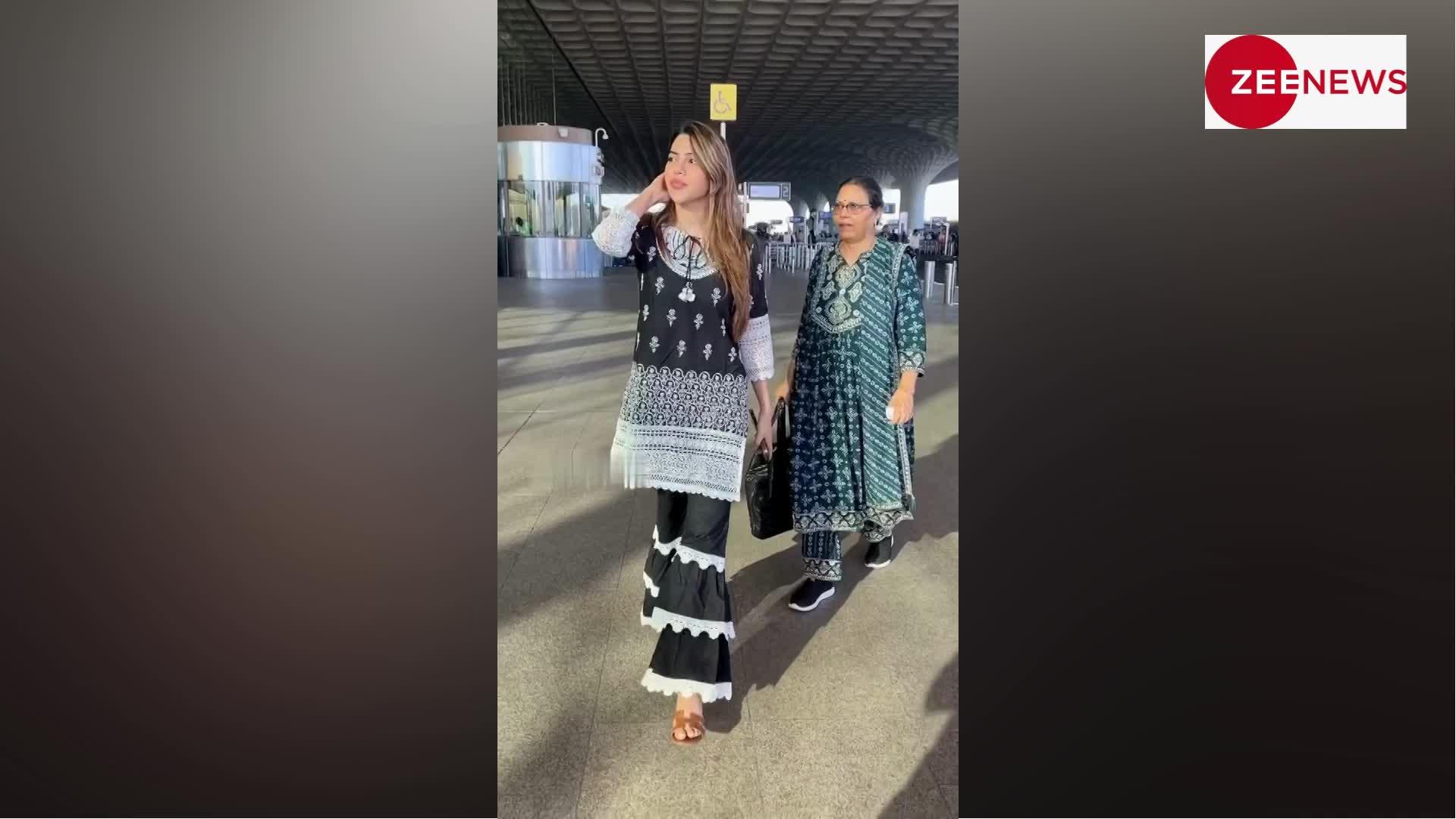 एयरपोर्ट पर Nikki Tamboli ने मां के साथ किया कुछ ऐसा, लोगों ने कर दिया ट्रोल