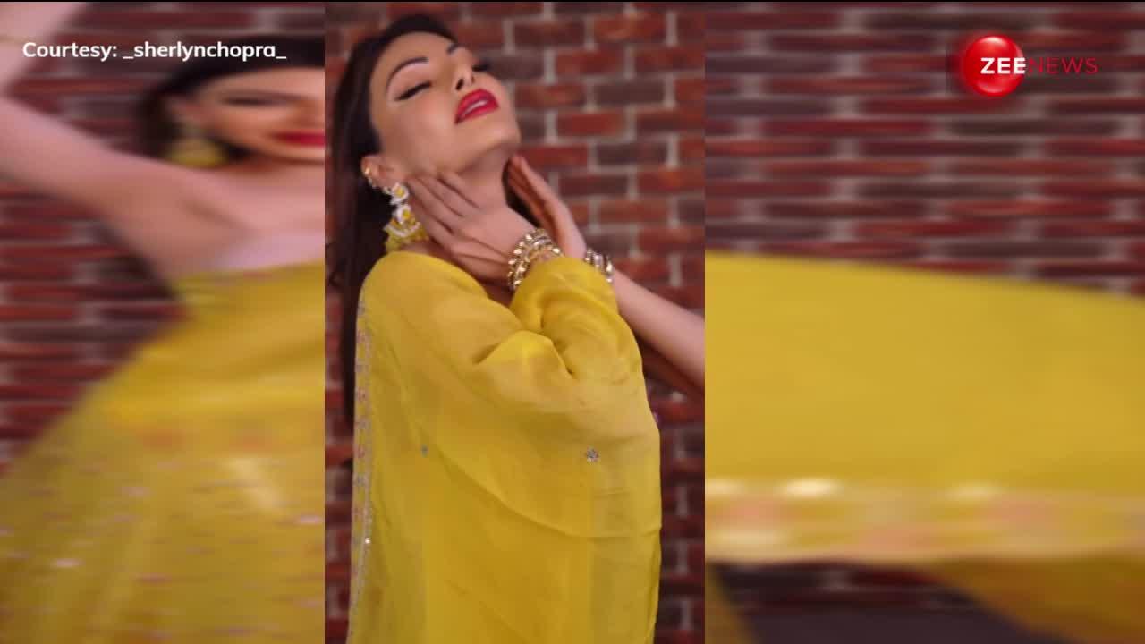 वीडियो बनाने के चक्कर में Sherlyn Chopra ड्रेस संभालना भूली, वीडियो हुआ वायरल
