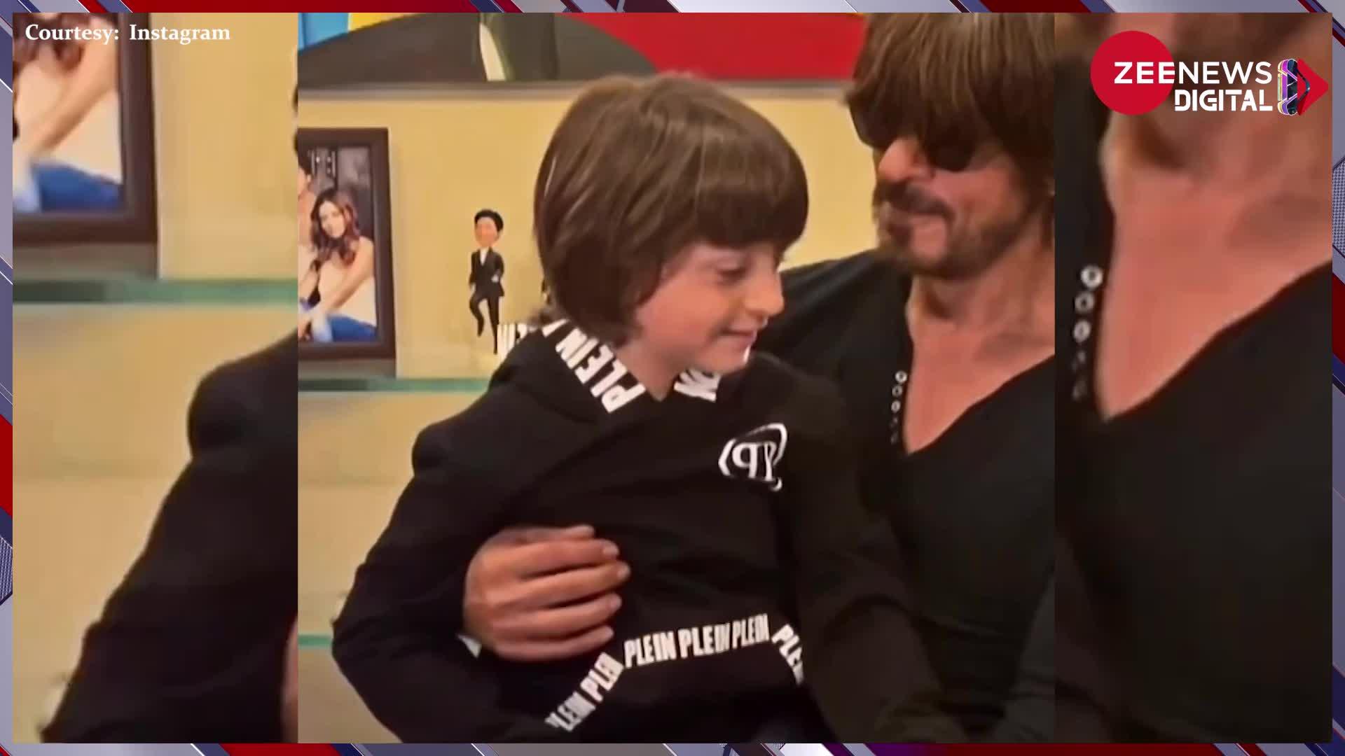 छोटे बेटे अबराम के साथ जमकर मस्ती करते दिखे Shahrukh Khan, बेटे से ज्यादा पापा का दिखा बचपना