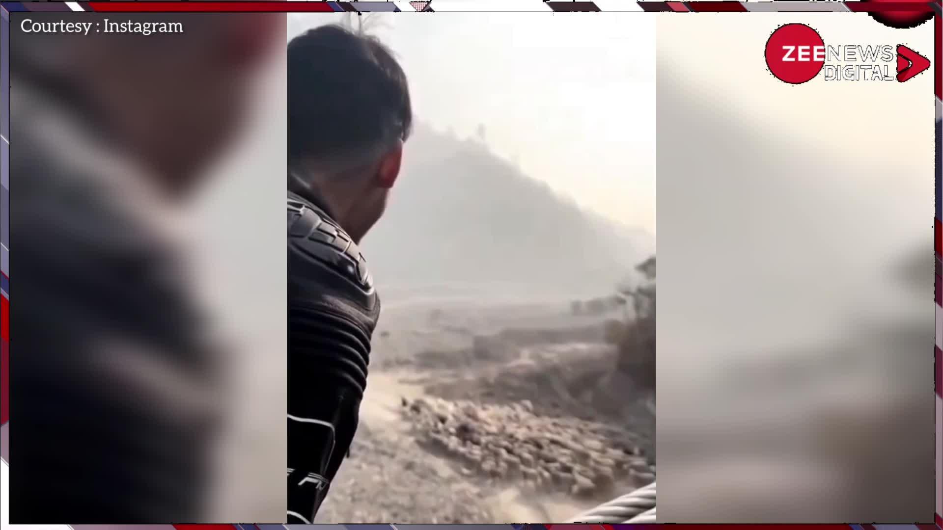 Viral: लड़के ने निकाली ऐसी आवाज, रुक गया सड़क पर जा रहा भेड़ों का झुंड, वीडियो देख नहीं रुकेगी हंसी