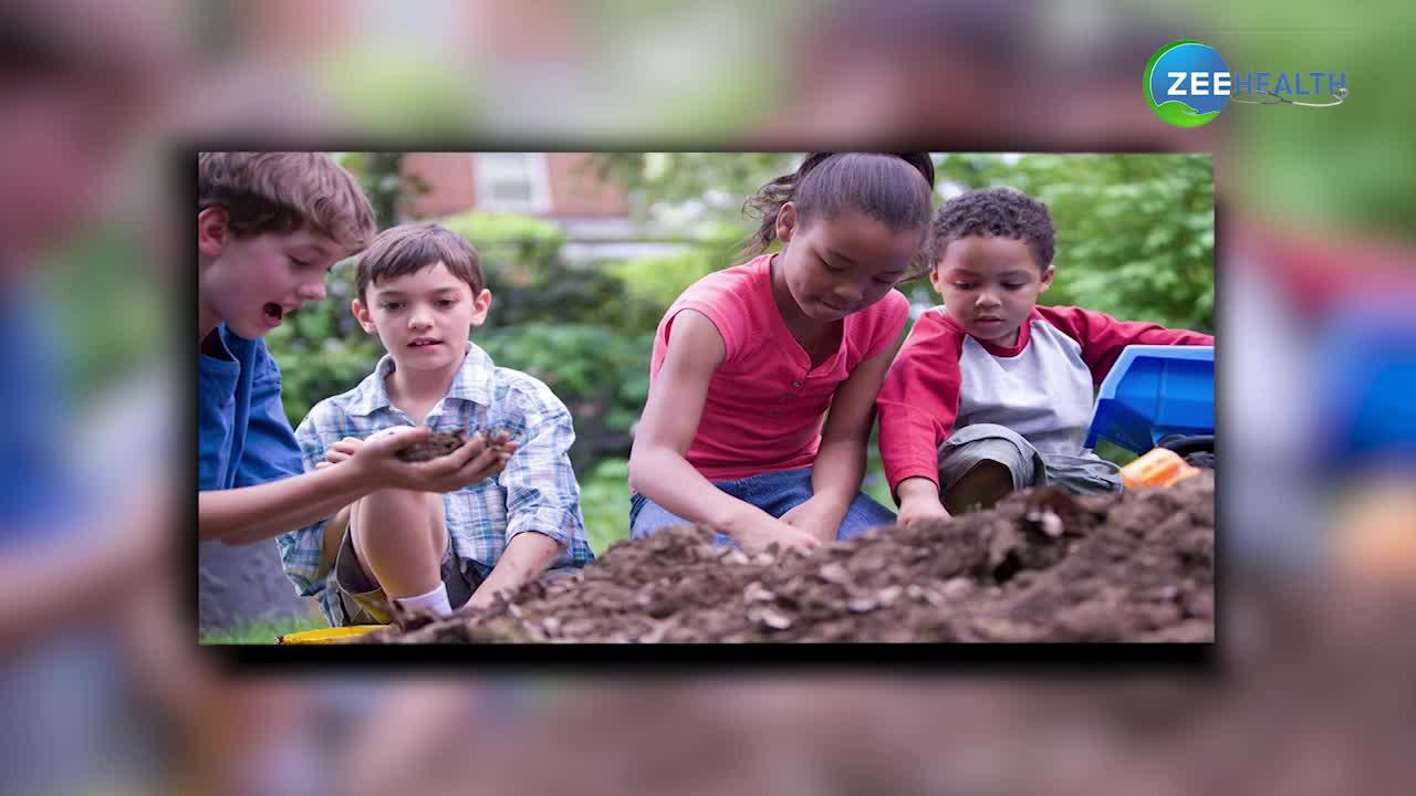 बच्चों के लिए कैसे फायदेमंद है मिट्टी में खेलना?