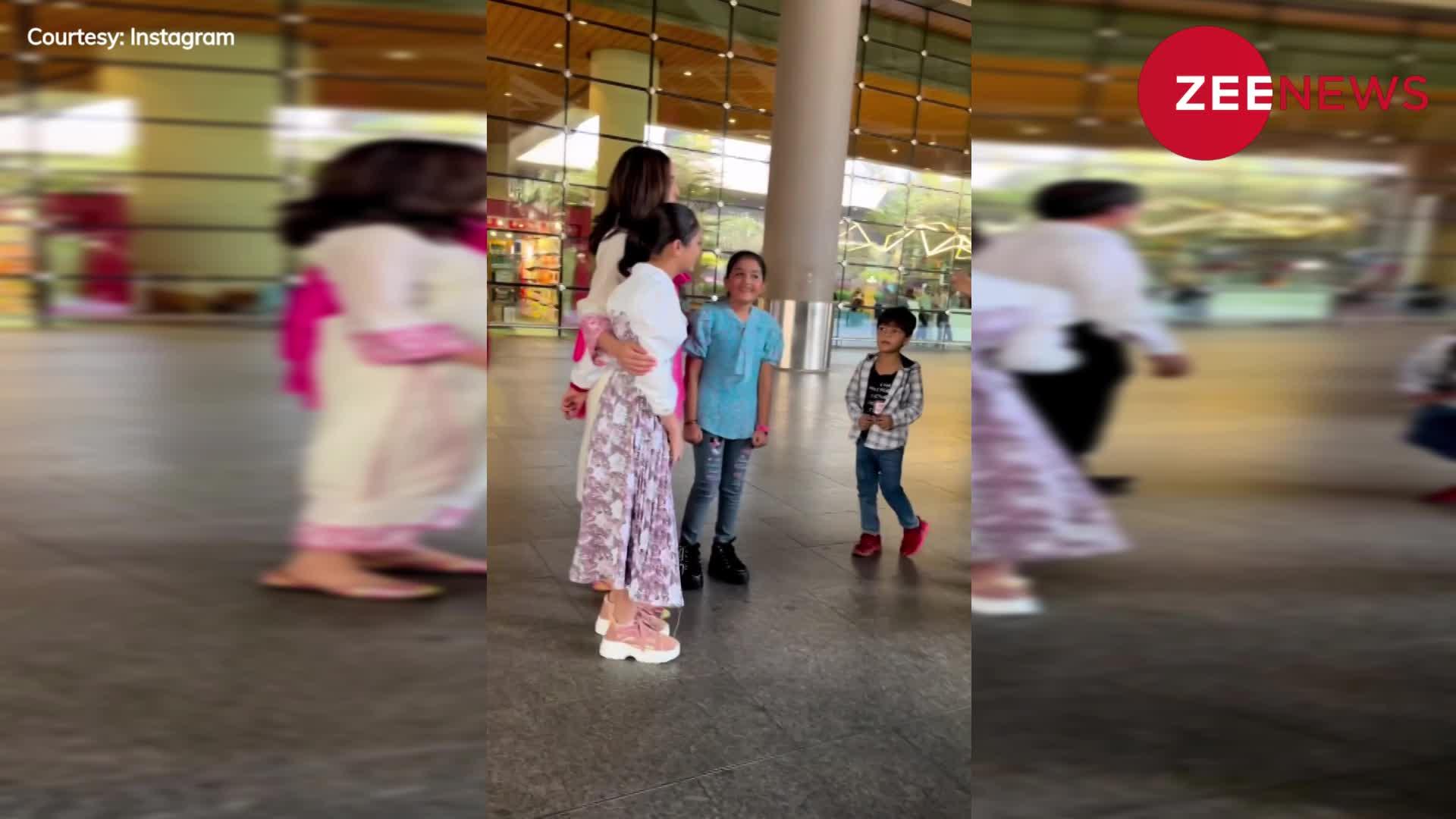 Sara Ali Khan के पीछे-पीछे भागी छोटी बच्ची, देख एक्ट्रेस ने दिया ऐसा रिएक्शन; देखें ये वायरल वीडियो