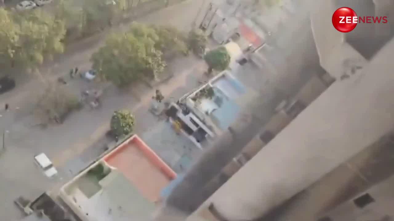 Ghaziabad: इंदिरापुरम जयपुरिया सनराइज ग्रीन्स अपार्टमेंट में लगी भयानक आग, सामने आया वीडियो