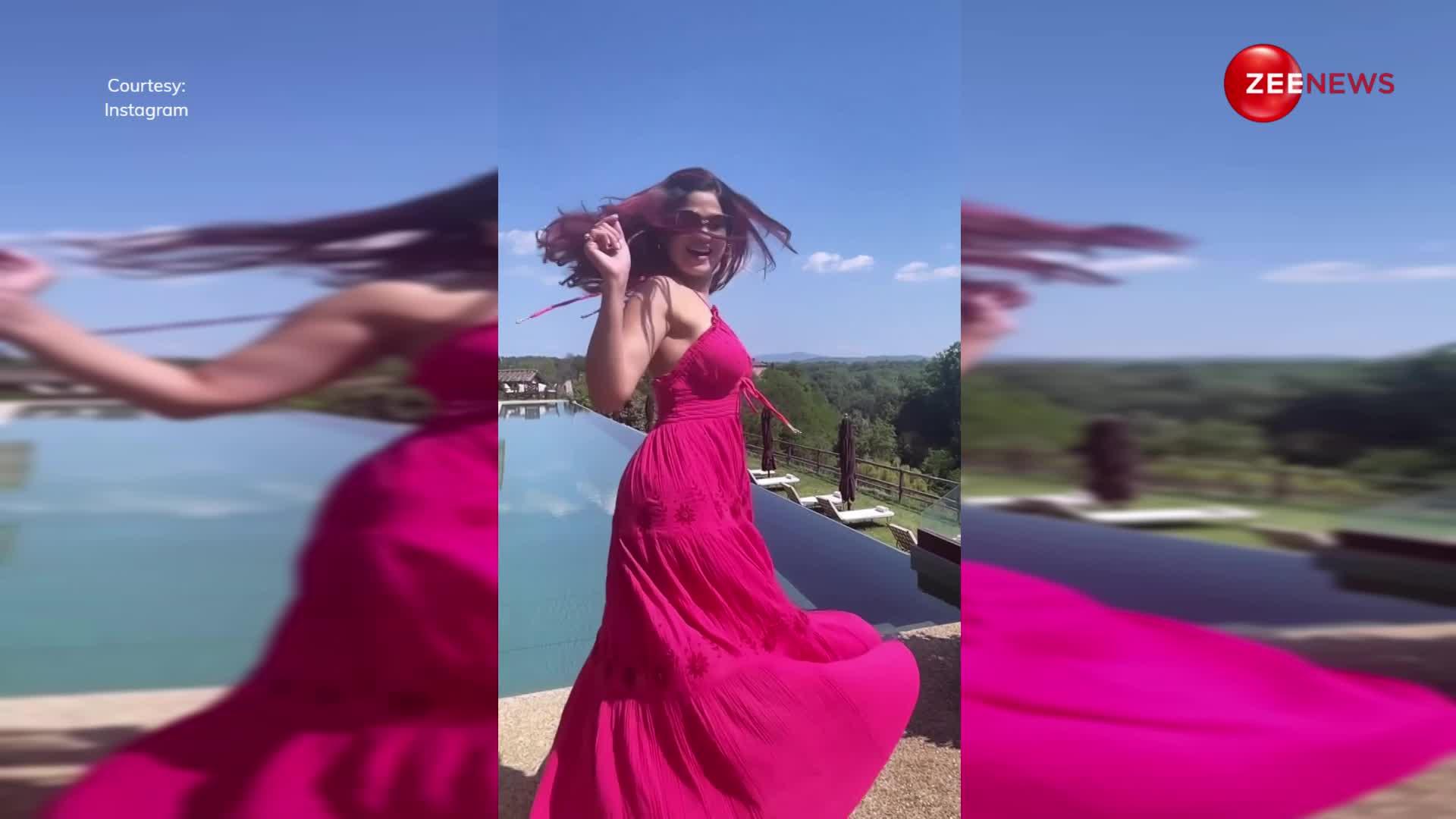Shamita Shetty ने पिंक ड्रेस में कैमरे के सामने दिखाया जलवा, लोगों ने कहा-44 की उम्र में लगती हो कमाल