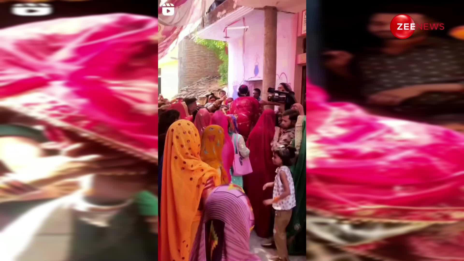 दुल्हन की विदाई का ये वीडियो देख सदमे में लोग, कहा- जबरदस्ती शादी का नतीजा