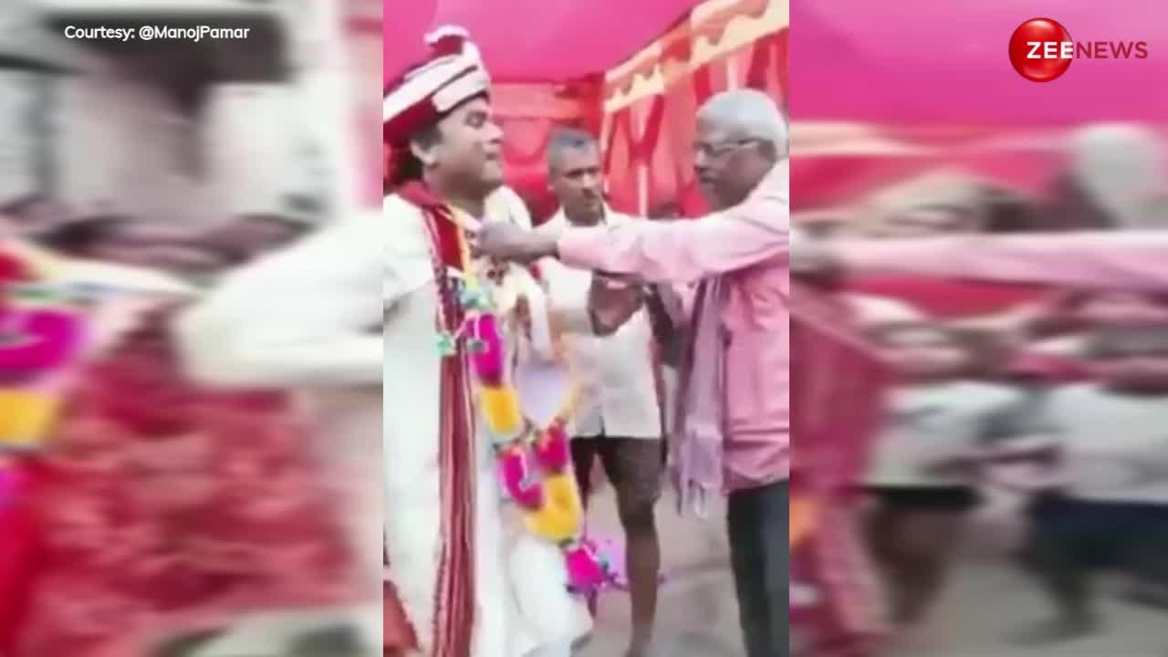 Dulha Sasur Viral Video: शादी के बाद दूल्हे ने कर दी ऐसी डिमांड, ससुर को आया गुस्सा, चप्पलों से मार-मारकर दी दामाद को विदाई