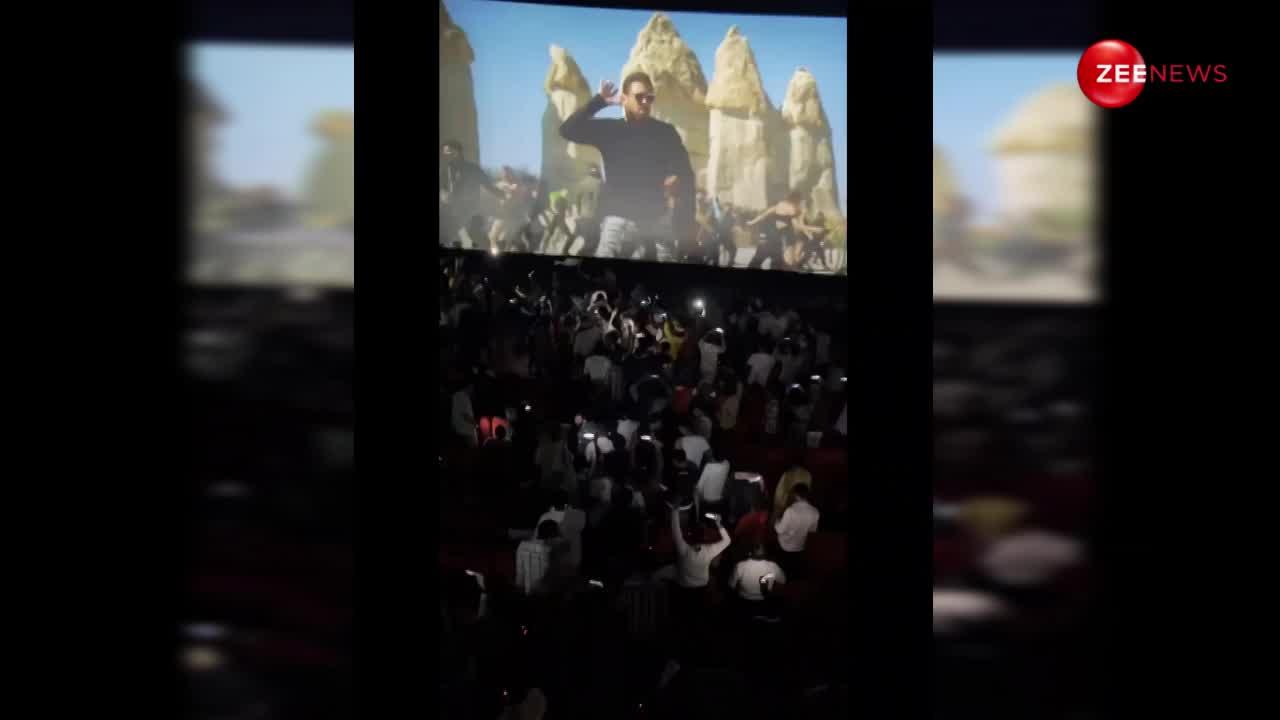 सिर चढ़ा Tiger 3 का क्रेज, सिनेमा हॉल से वायरल हुआ Salman-Katrina के लिए लोगों का दीवानापन