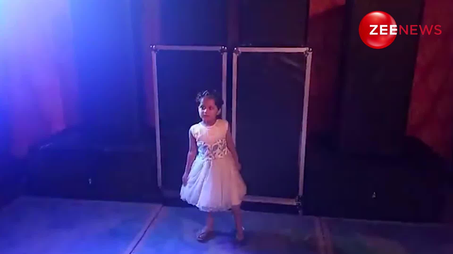 फ्लोर पर हरियाणवी गाने पर छोटी बच्ची कर रही थी डांस, तभी नाचते-नाचते शरमा गई लड़की