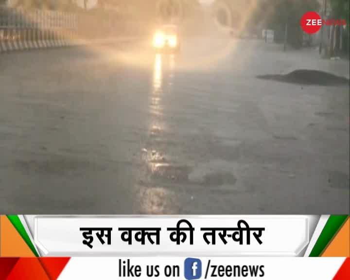 दिल्ली-नोएडा में हुई तेज बारिश, कई इलाकों डूबे