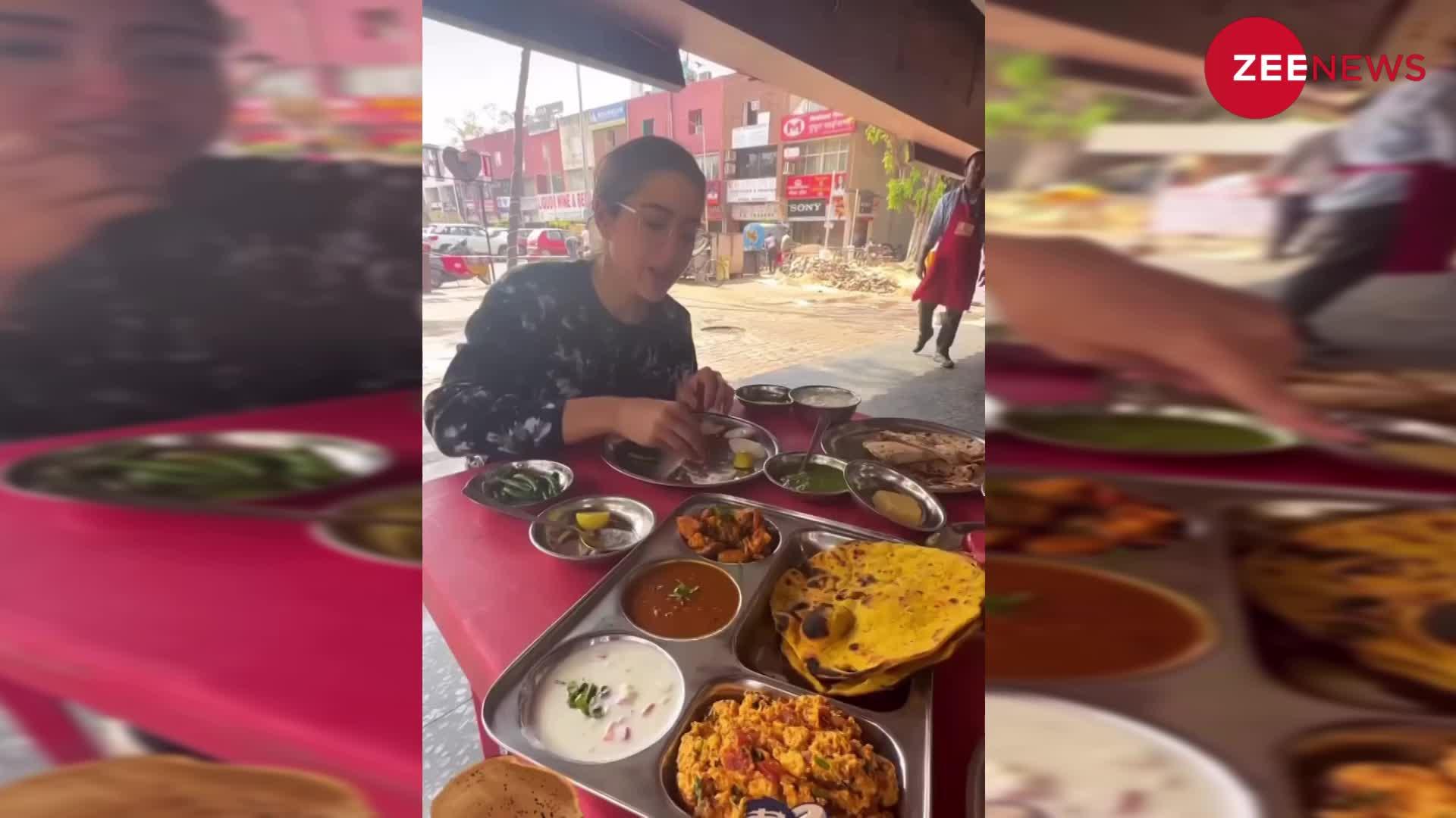Sara Ali Khan पंजाब में ले रही हैं देसी खाने के मजे, वीडियो शेयर कर बताया कैसा है स्वाद