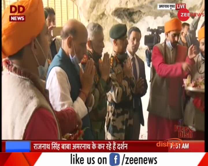 रक्षा मंत्री राजनाथ सिंह पहुंचे अमरनाथ, सीमा से चीन-पाकिस्तान को सीधा संदेश