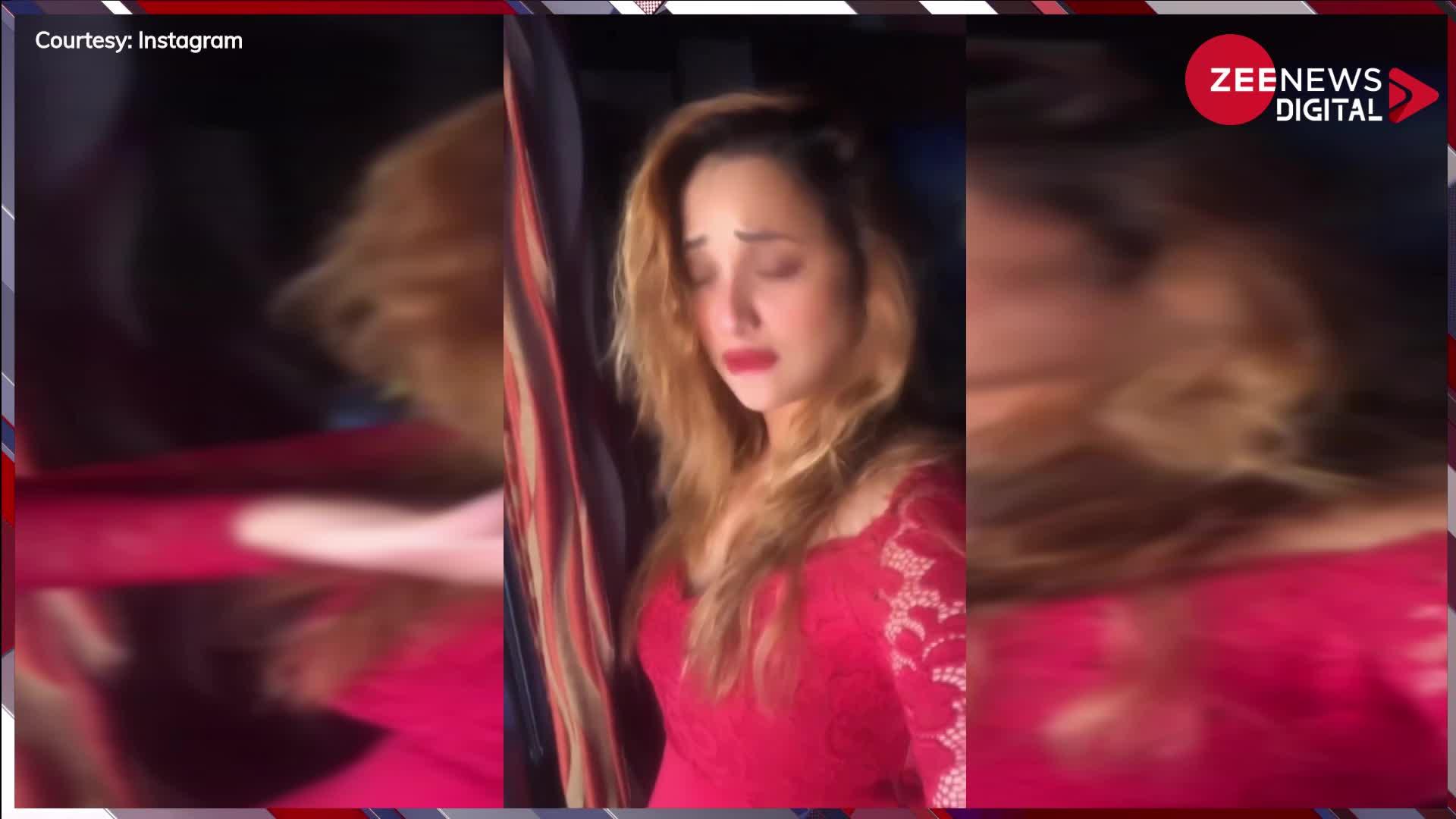रेड ड्रेस पहन Rani Chatterjee ने दिखाया अपना हॉट बदन, देखें वीडियो