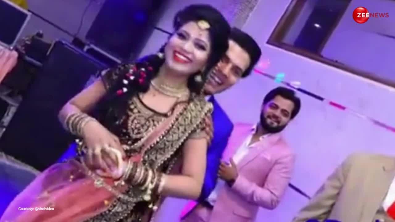 Devar Bhabhi Video: 'उफ्फ क्या रात आई' गाने पर नाचते-नाचते देवर के साथ रोमांटिक हुईं भाभी! तो गुस्से में तिलमिलाए बड़े भैया फिर...