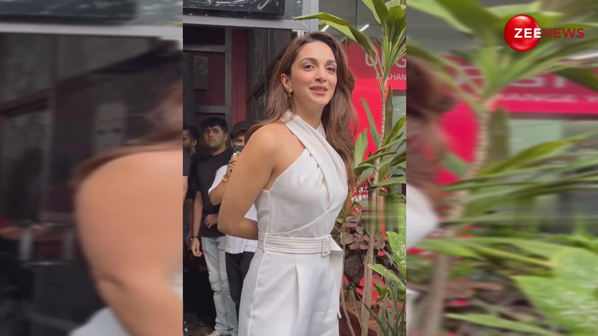 हाय! व्हाइट ड्रेस में बला की खूबसूरत लगती हैं Kiara Advani , फैंस को फ्लाइंग किस देकर किया मदहोश