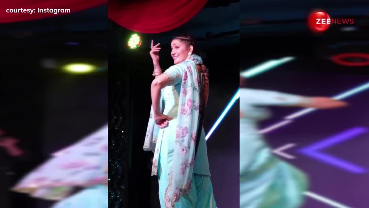 स्टेज पर छा गईं Sapna Chaudhary, 'बालम मेरा...' गाने पर किया जबरदस्त डांस