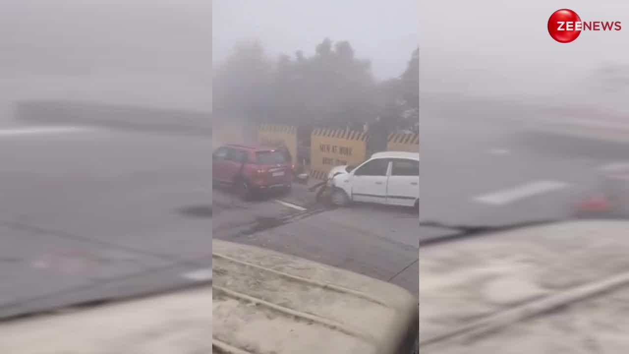 Video: घने कोहरे के चलते यमुना एक्सप्रेसवे पर बड़ा हादसा, कम विजिबिलिटी के कारण आपस में टकराई 20 गाड़ियां