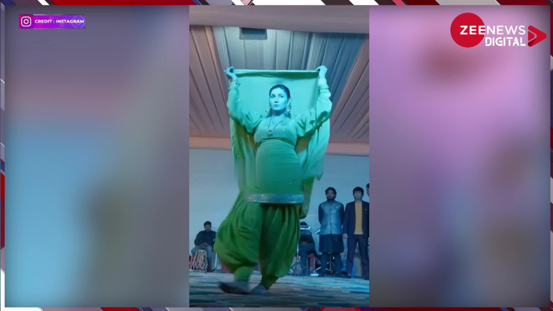 Sapna Choudhary ने हरे रंग का सूट पहनकर बिखेरा जलवा, स्टेज पर किया ऐसा जोरदार डांस देखते रह गए लोग