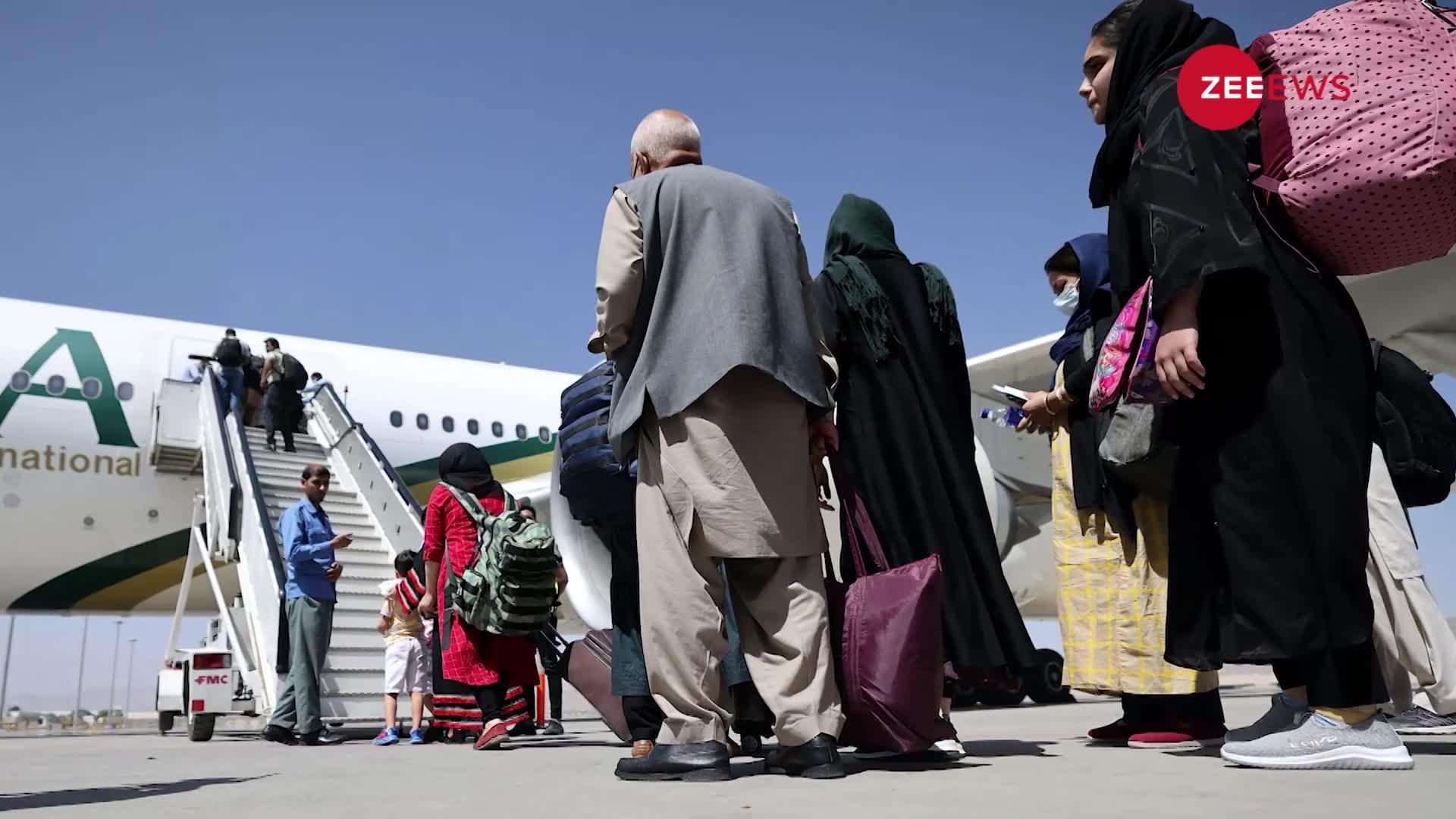 Pakistan में अचानक उतरा एक विमान, अब होगा बवाल