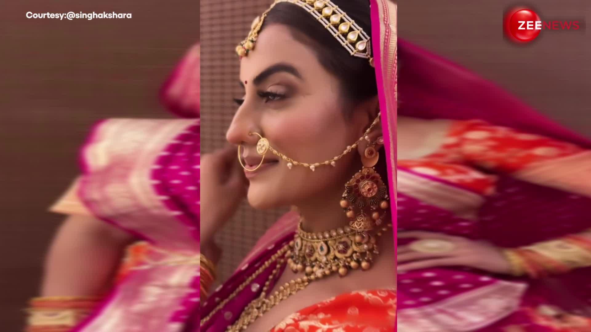 क्या आपने देखा Akshara Singh का प्रॉपर इंडियन लुक, बनारसी साड़ी में बला की खूबसूरत लग रही हैं हसीना