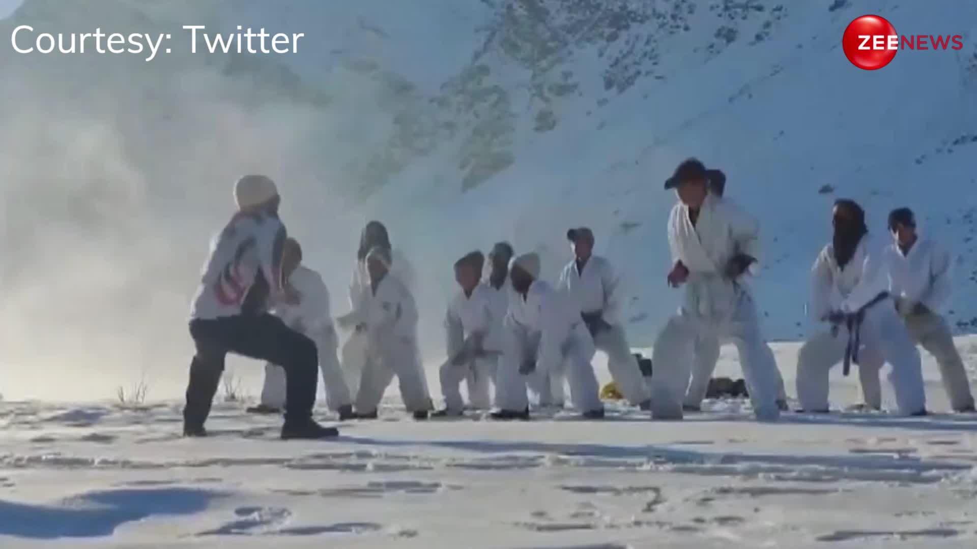 हिमालय में बर्फ से लदे पहाड़ों के बीच मार्शल आर्ट, देखकर दिल हो जाएगा खुश
