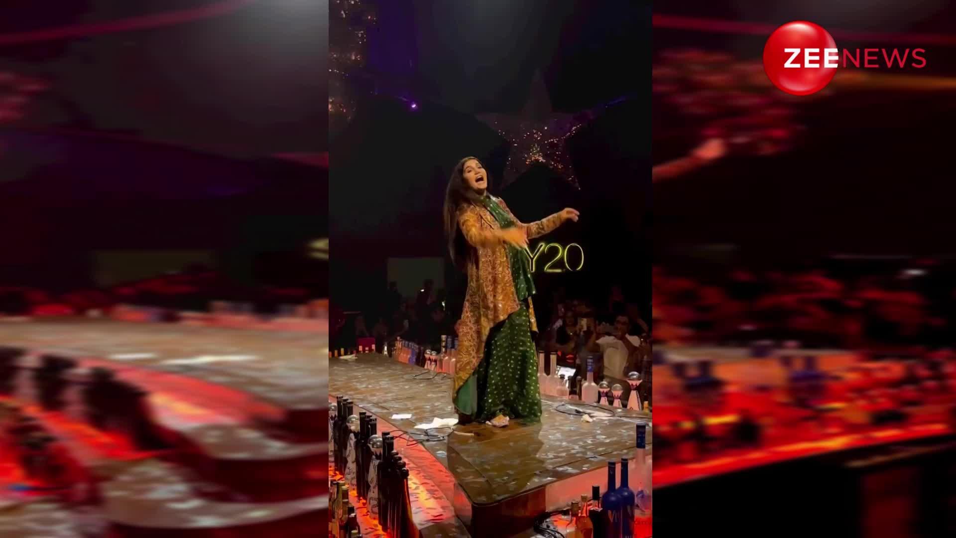 'Pakka Haryane Ka' गाने पर Sapna Chaudhary ने दिखाया पावरफुल डांस, देख स्टेज के पास उमड़ी लाखों फैंस की भीड़
