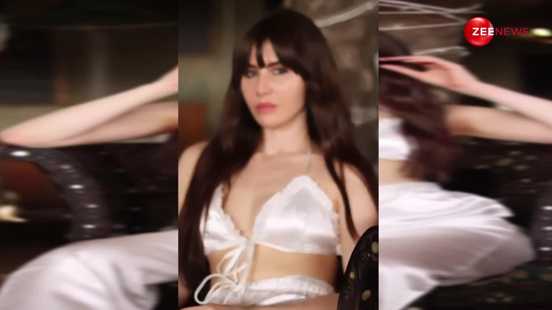 छोटू सा टॉप पहन Arbaaz Khan की एक्स गर्लफ्रेंड Georgia Andriani ने बनाया ऐसा वीडियो, देख फैंस की हालत हुई खराब