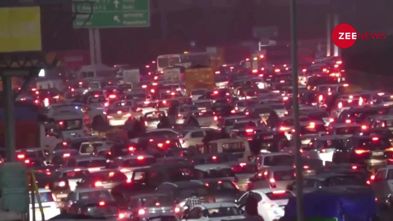Diwali से पहले Delhi-Gurugram Expressway पर भयंकर जाम, चींटी की तरह रेंगती दिखीं गाड़ियां