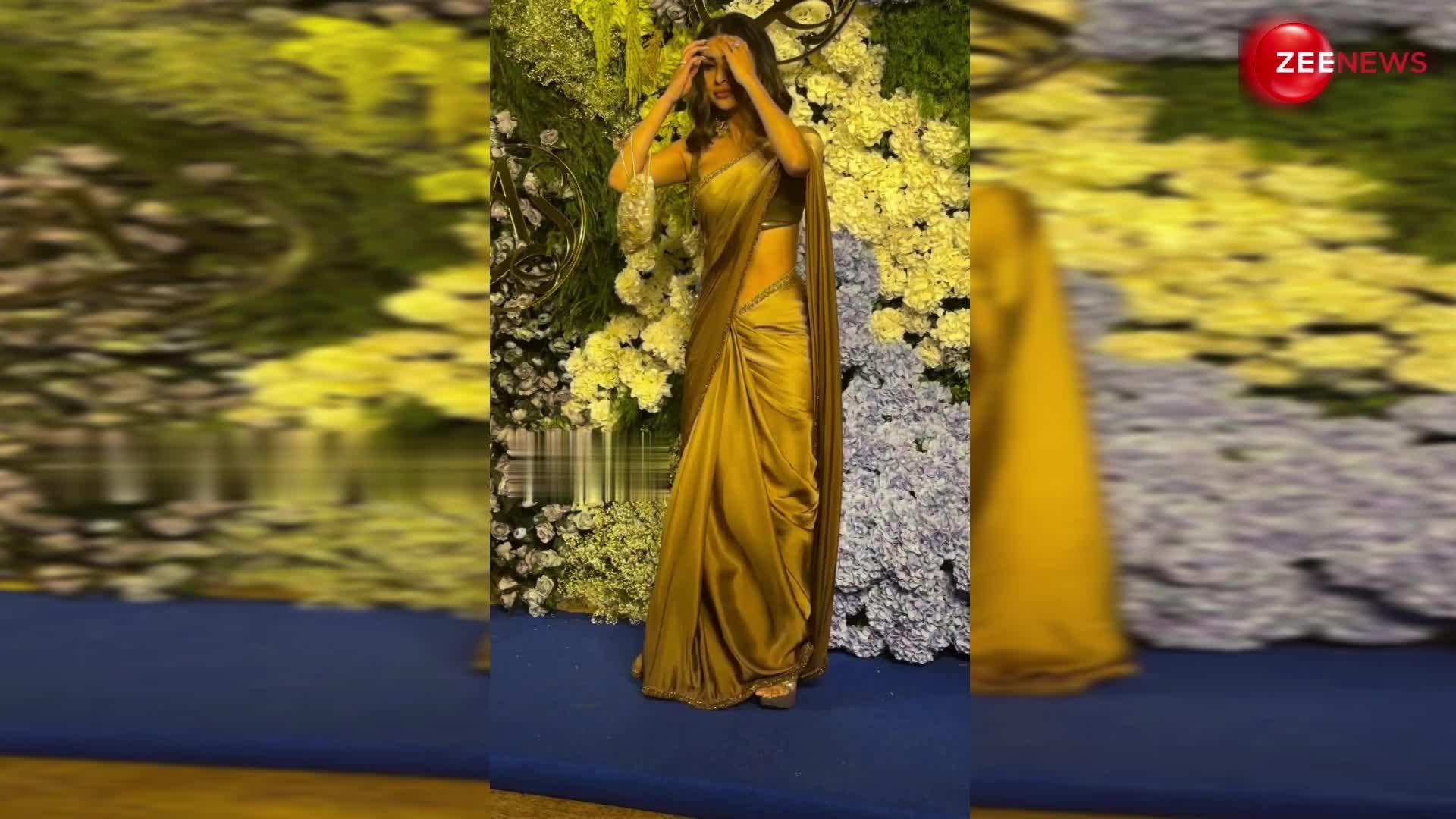 उफ्फ! Mouni Roy ने गोल्डन साड़ी में दिखाया अपना धमाकेदार लुक, एक्ट्रेस की खूबसूरती देखते रह गए फैंस