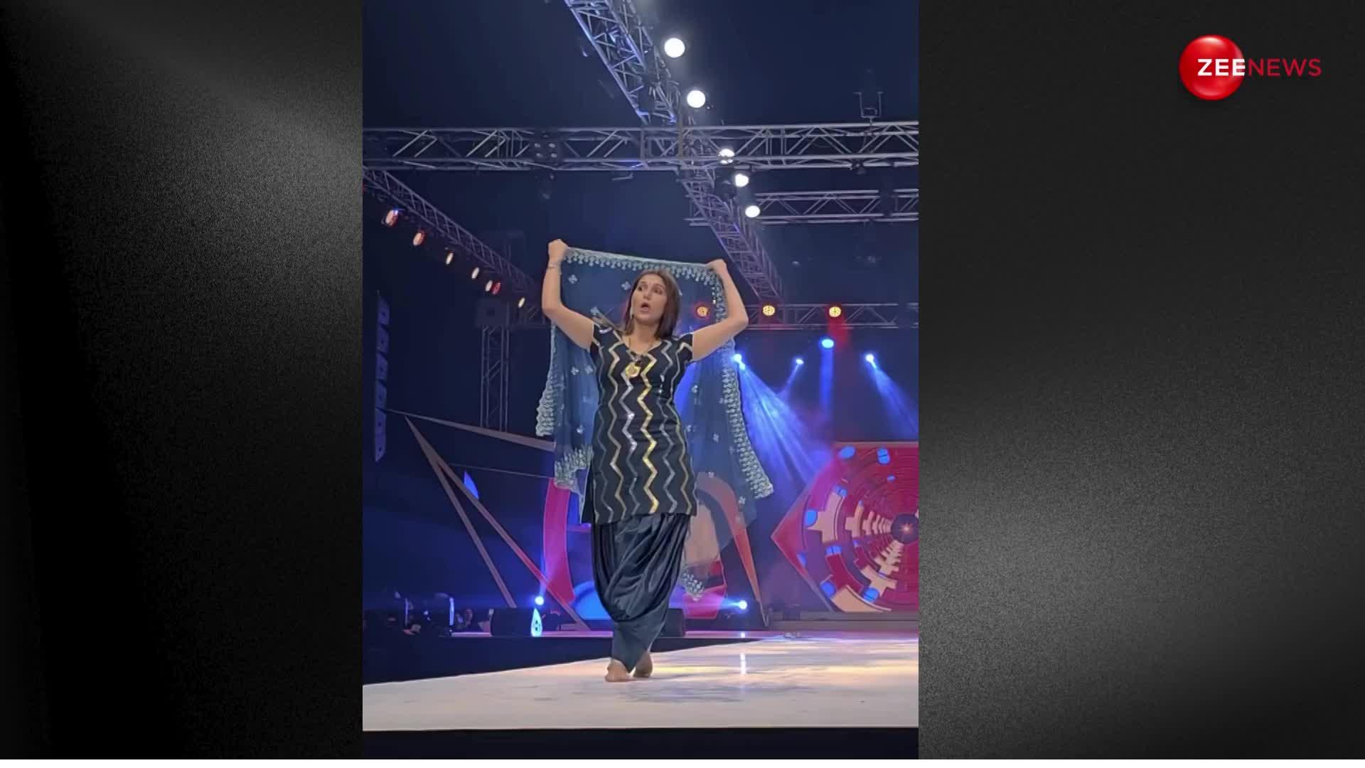 'ऐसी लाई चुंदड़ी' गाने पर Sapna Choudhary ने दिखाया खतरनाक डांस, देखने उमड़ी लाखों लोगों की भीड़